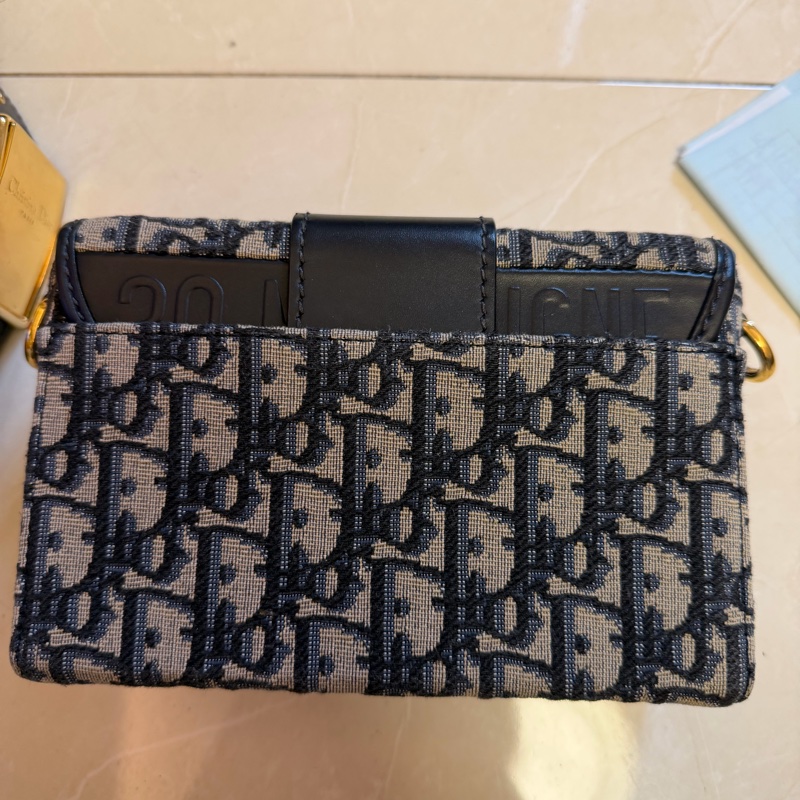 Dior 藍緹花布金釦蒙田Box小盒子-5