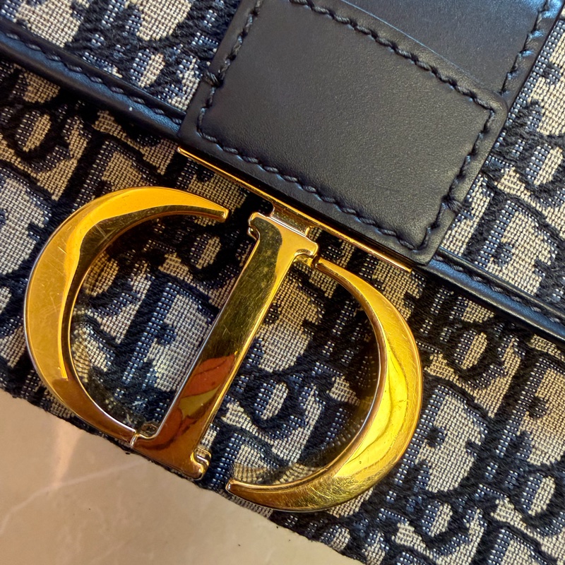 Dior 藍緹花布金釦蒙田Box小盒子-14