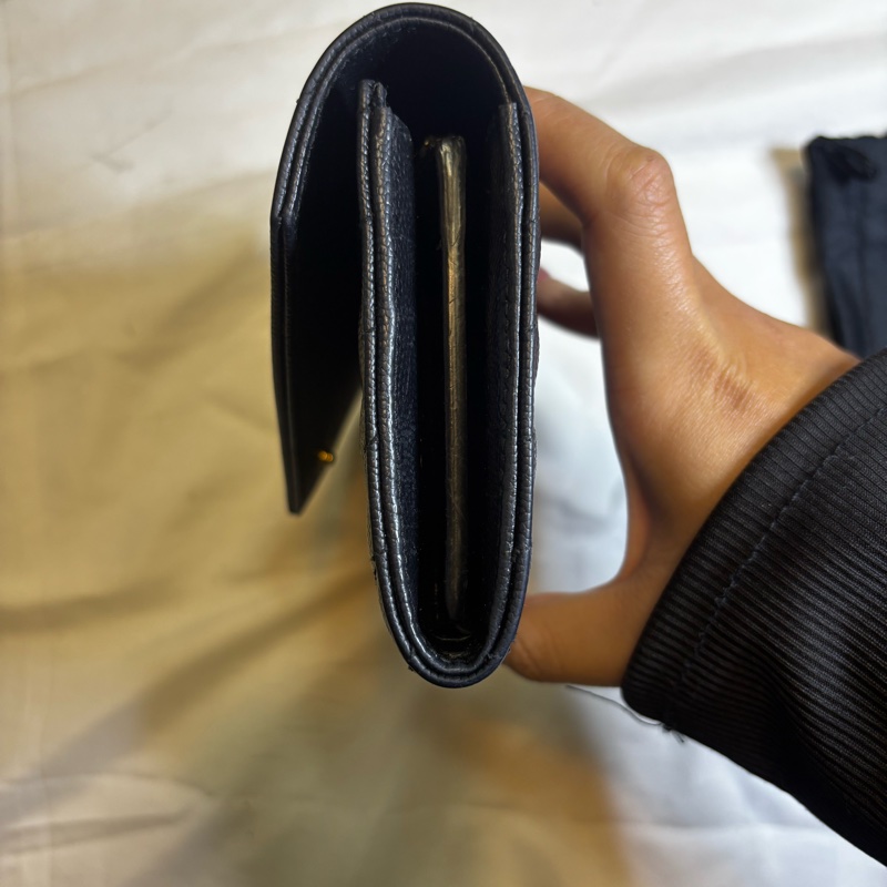 YSL 金屬LOGO V掀蓋長夾-9