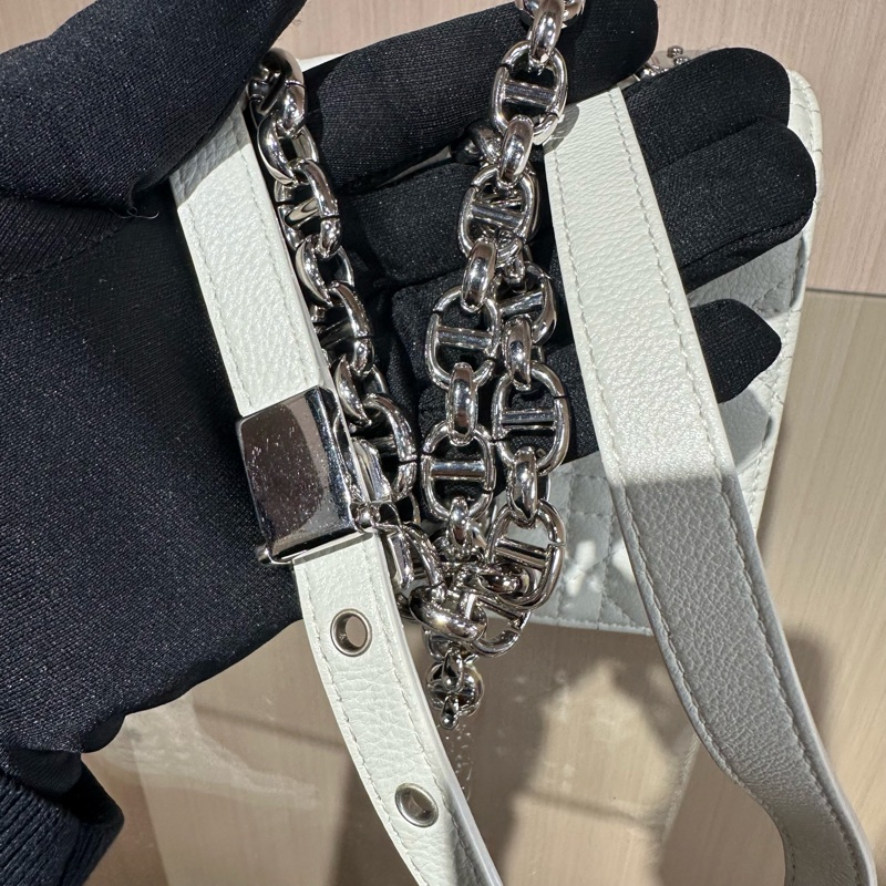 DIOR迪奧 Caro 藤格紋小牛皮 斜挎單肩包 白色-9
