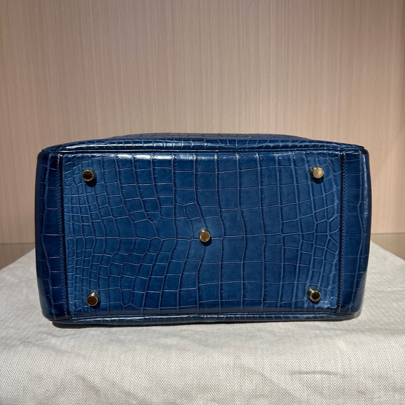 HERMES愛馬仕 Lindy 30 金扣藍色鰐魚皮-4