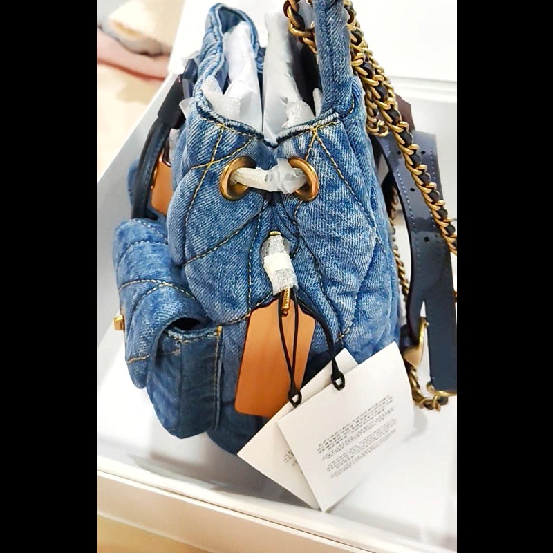 #Coach TABBY 絎縫設計後背包-9