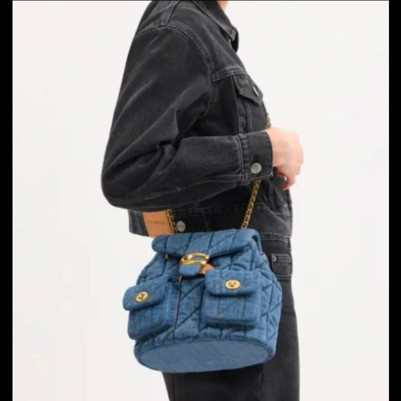 #Coach TABBY 絎縫設計後背包-3