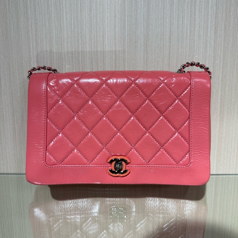Chanel 香奈兒 粉色 牛皮油蠟皮 全皮翻蓋包woc-0