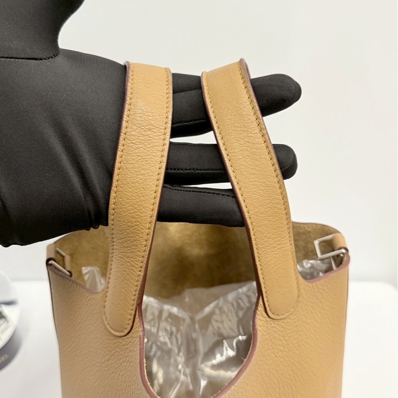 Hermes 菜籃子18 奶茶色 銀釦-4