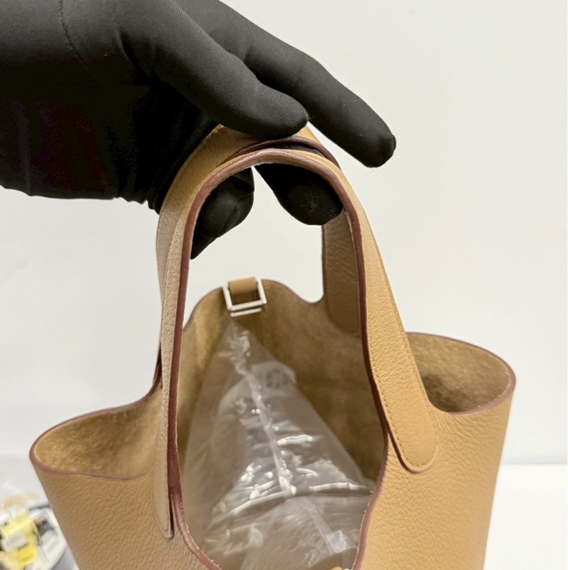 Hermes 菜籃子18 奶茶色 銀釦-7