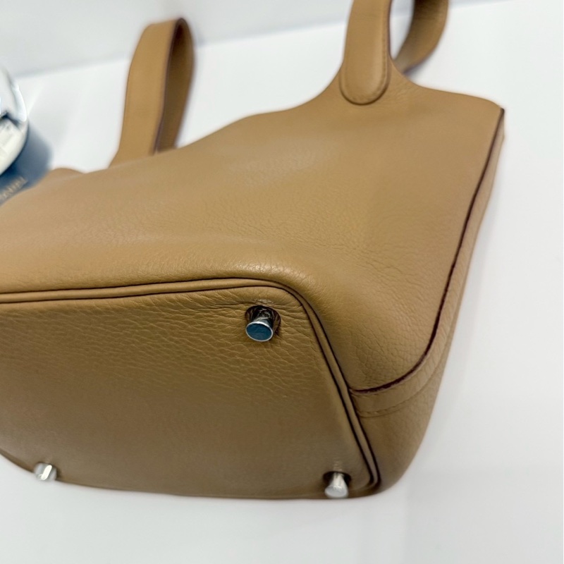 Hermes 菜籃子18 奶茶色 銀釦-12