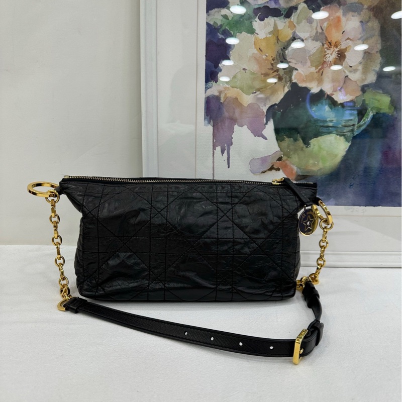 Dior Diorstar Hobo 黑色褶皺牛皮革超大藤格紋 尺寸：28.5*14.5*10-2