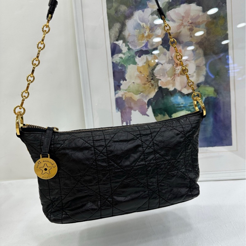 Dior Diorstar Hobo 黑色褶皺牛皮革超大藤格紋 尺寸：28.5*14.5*10-6