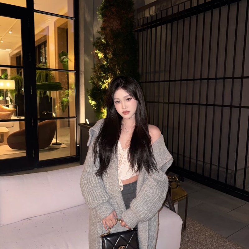 CHANEL 19 經典菱格紋雙色鍊WOC - 黑金-8