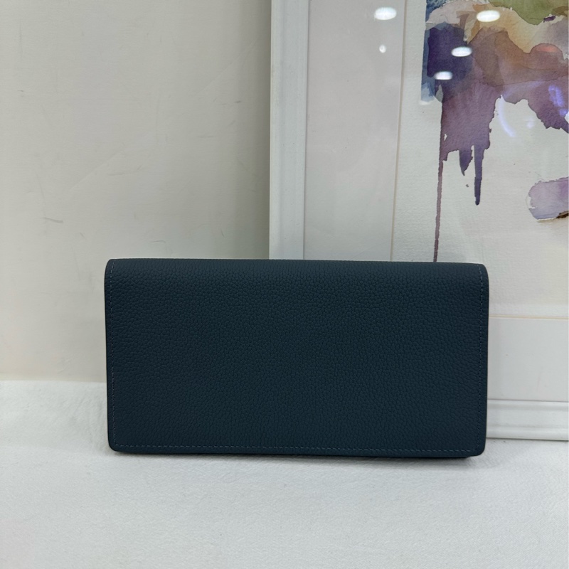 LV 長版皮夾 卡包 Brazza 藍色taiga牛皮 對折款 多卡槽 尺寸19×10-2