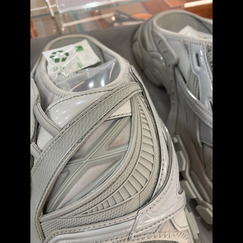 Balenciaga sandals-4