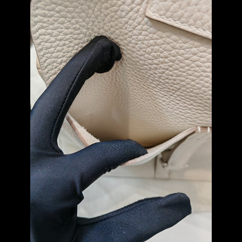 Hermes Halzan 25
奶昔白銀扣-10