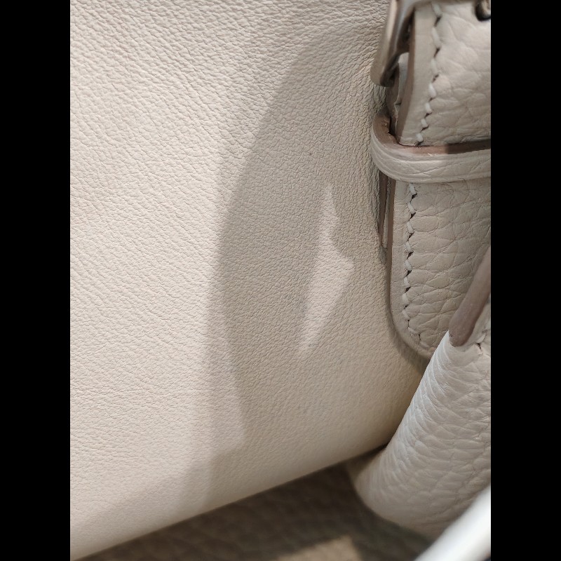 Hermes Halzan 25
奶昔白銀扣-18