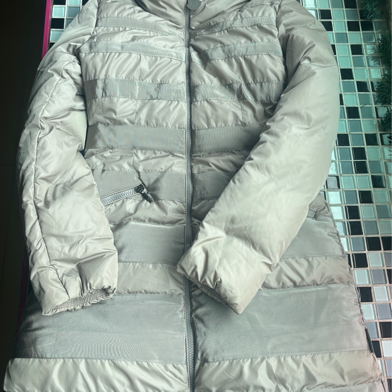 Moncler CHARMILLE 兔毛領羽絨外套-1