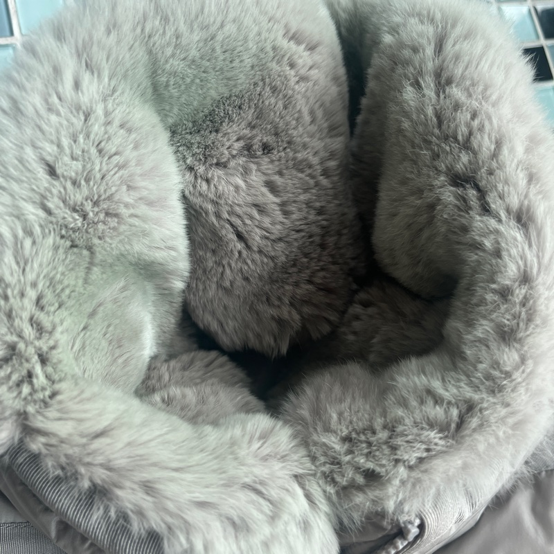 Moncler CHARMILLE 兔毛領羽絨外套-6