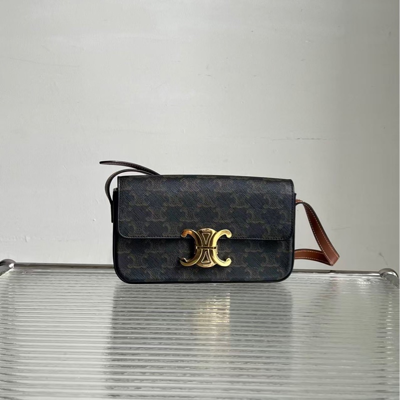 CELINE / 賽琳凱旋門老花腋下包,經典Triomphe系列 牛皮材質,尺寸:20*12*4cm-0