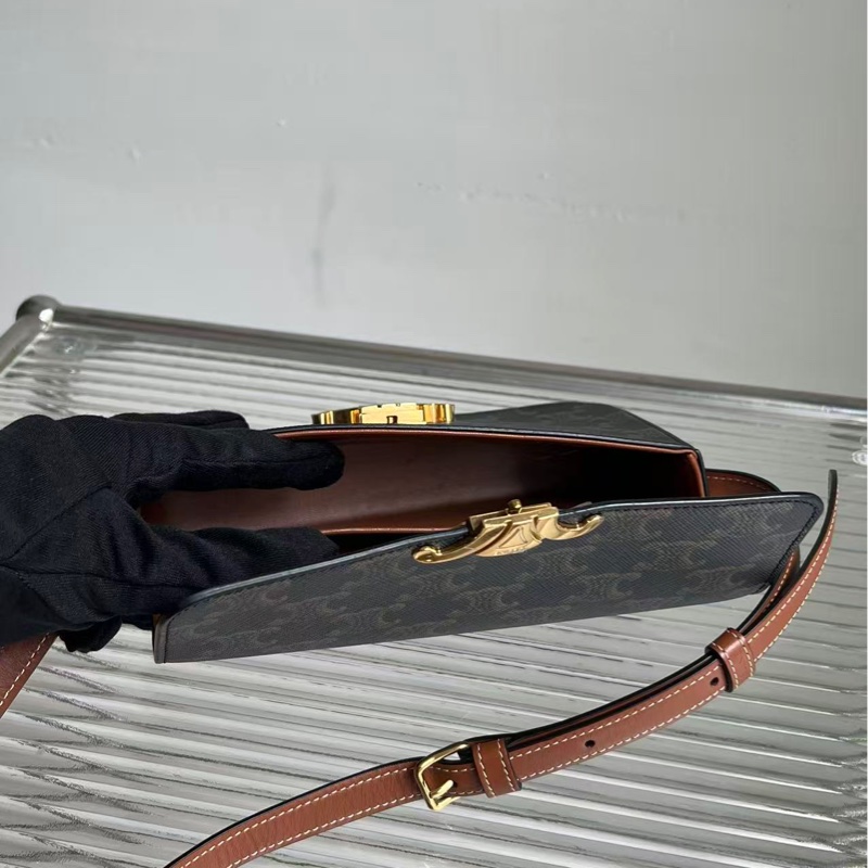 CELINE / 賽琳凱旋門老花腋下包,經典Triomphe系列 牛皮材質,尺寸:20*12*4cm-7