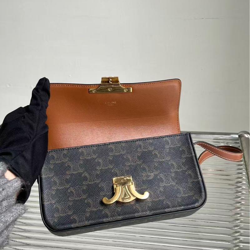 CELINE / 賽琳凱旋門老花腋下包,經典Triomphe系列 牛皮材質,尺寸:20*12*4cm-8