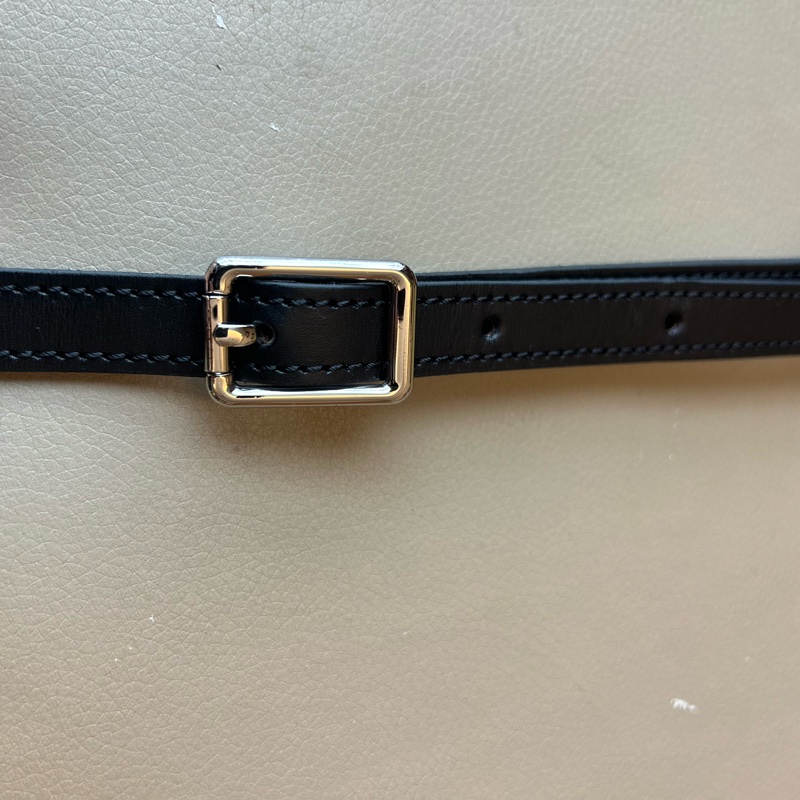 Longchamp 黑色真皮肩背包-9