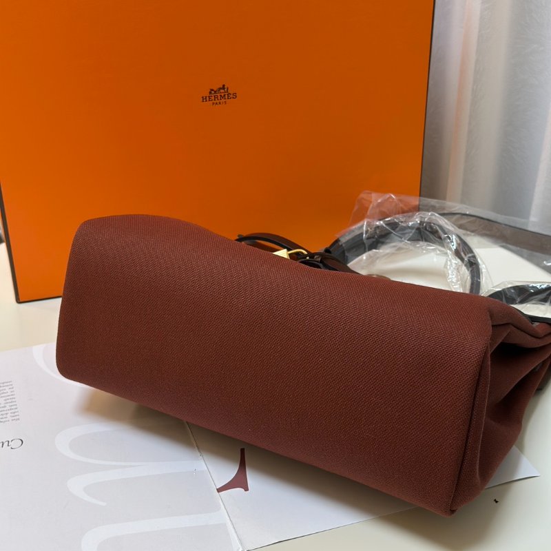 HERMES Herbag zip 31 - 愛馬仕紅 / 烏木金 Z-5