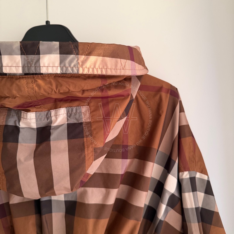 二手特別降價🖤Burberry格紋連帽外套/Burberry連帽風衣夾克/Burberry防風外套/Burberry收腰外套/Burberry外套（深棕/8049804）🖤無花果精品-5