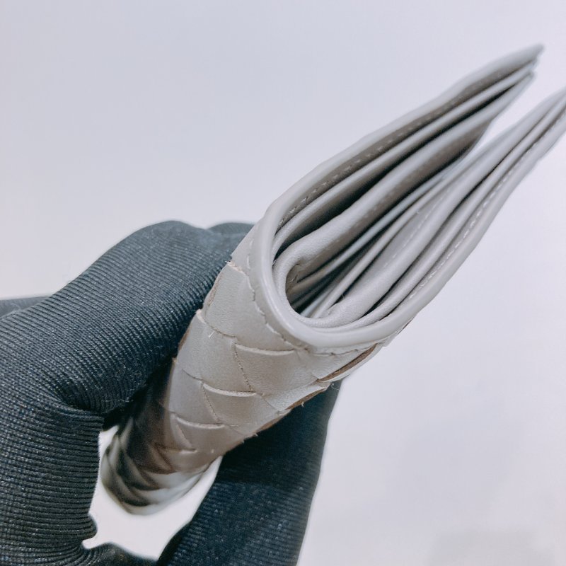 TK1933 Bottega Veneta 寶緹嘉兩摺經典格仔銀包Intrecciato Wallet Grey Calfskin-9