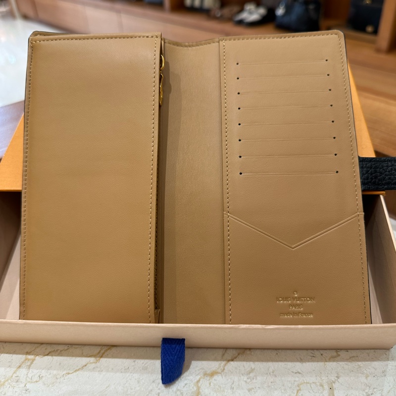 Louis Vuitton Vertical 長夾-1