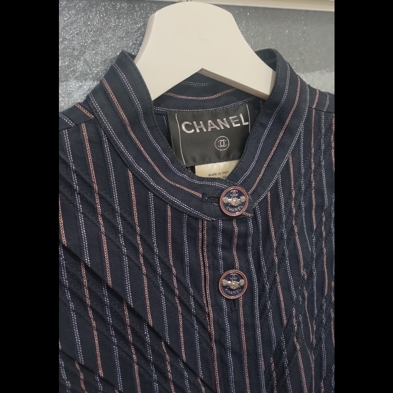 Chanel 藍色布繡直線條外套-1