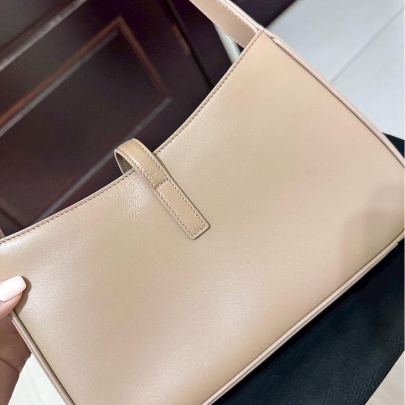 Saint Laurent YSL  LE 5 À 7 腋下包-10