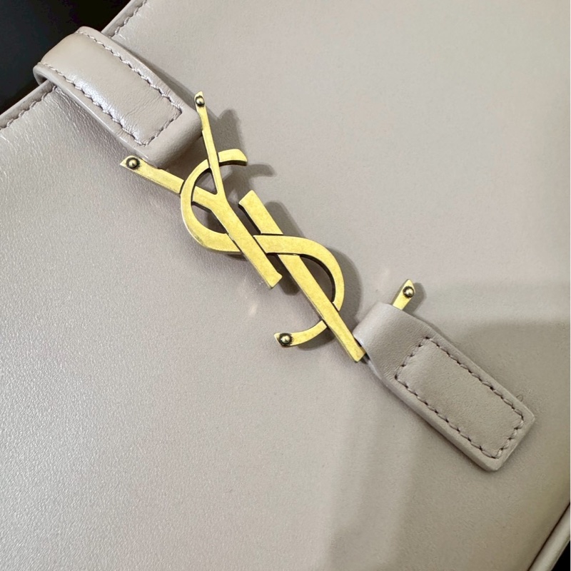 Saint Laurent YSL  LE 5 À 7 腋下包-16