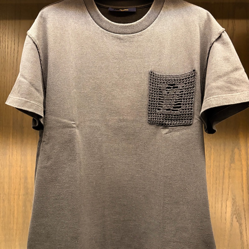 LV/路易威登/LOUIS VUITTON/8成新黑色口袋網格短袖T恤-7
