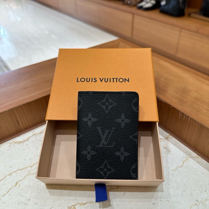 Louis Vuitton Vertical 老花翻蓋卡包 黑色-6