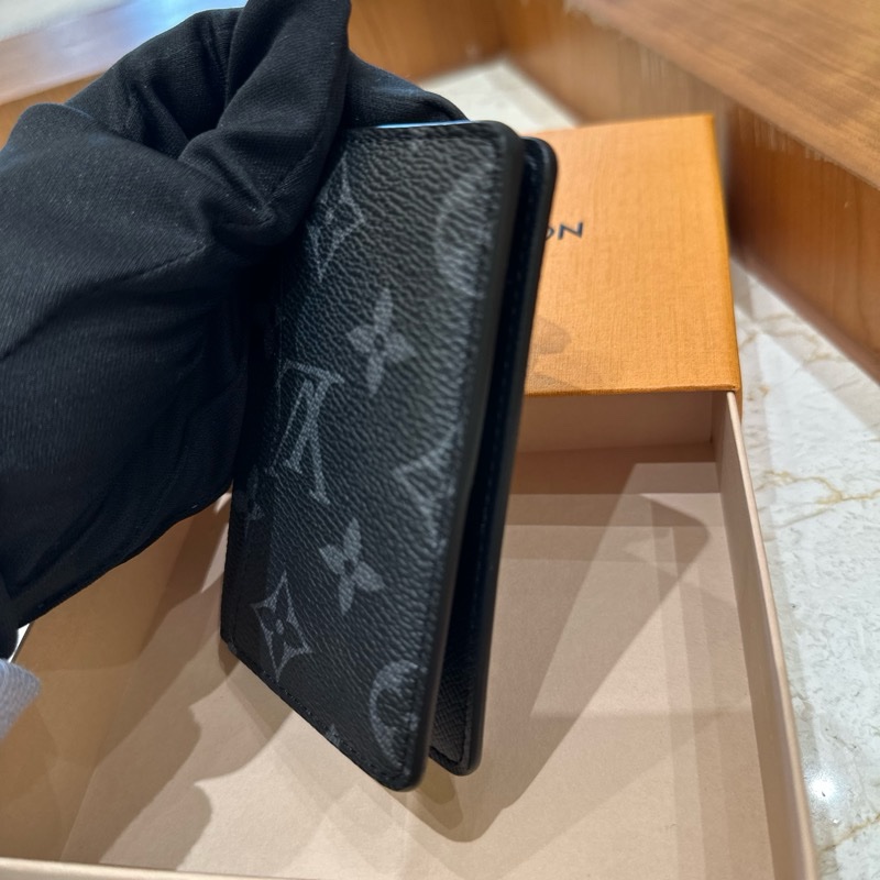 Louis Vuitton Vertical 老花翻蓋卡包 黑色-8