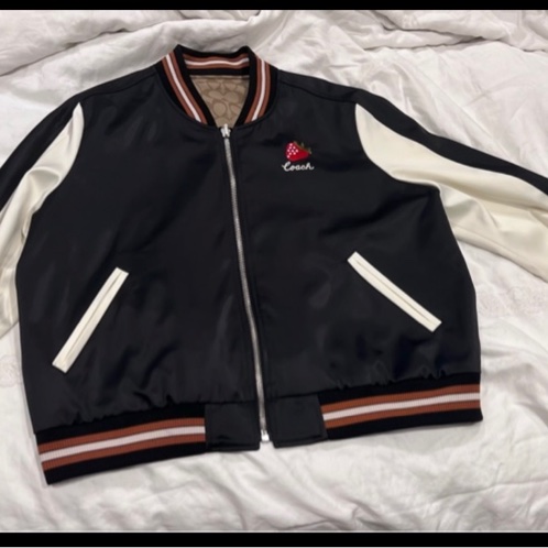 絕版近新-Coach草莓🍓男女棒球外套-7