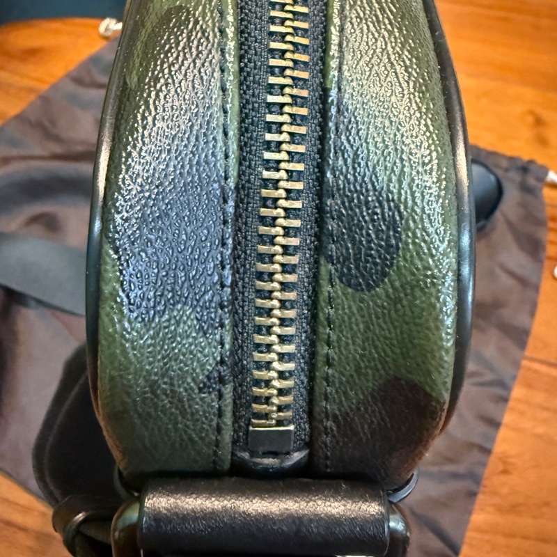 coach經典迷彩斜挎包/兩用/肩背包/斜背包/二手/正品/男女同款-16