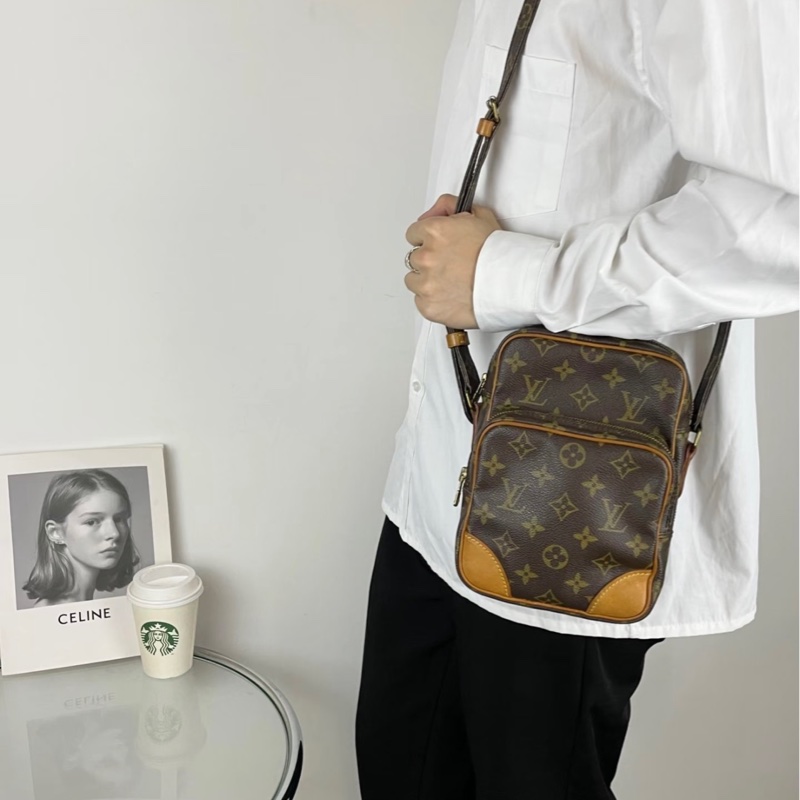 「JL精品代購」9新 LV 老花 相機包-1