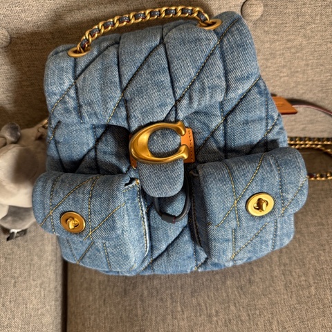 Coach Tabby 牛仔後背包