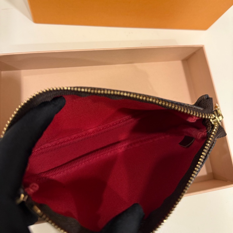 LV 棋盤格一字Mini麻將手提包-7