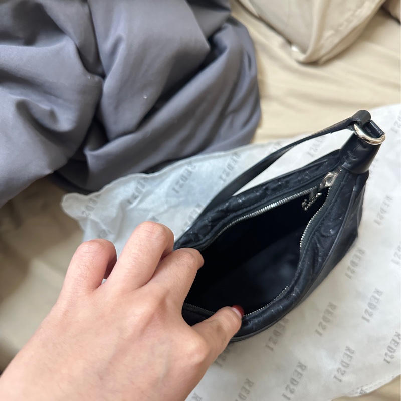 🅻🆅Louis Vuitton 千禧限定緞面小牛角🥐已絕版-3