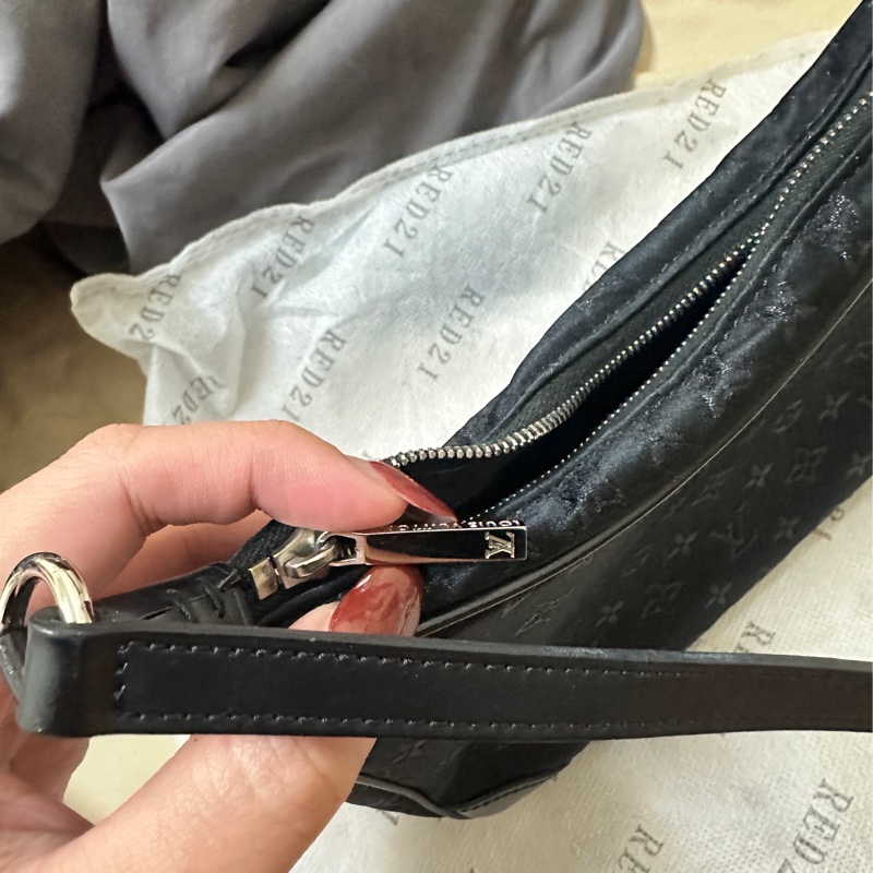 🅻🆅Louis Vuitton 千禧限定緞面小牛角🥐已絕版-4