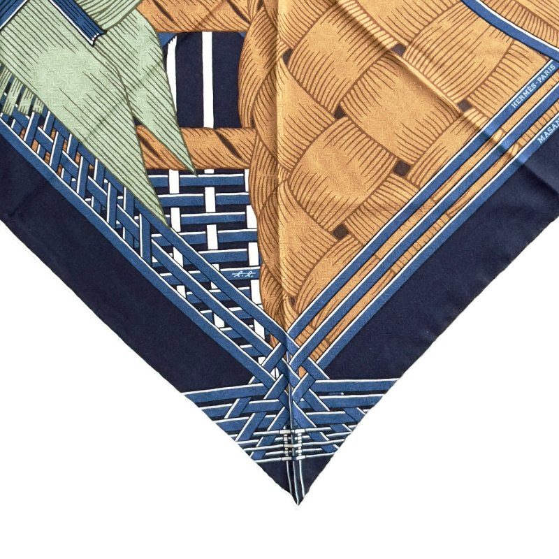 HERMES Masan & Masan giant triangle 兩馬織情 羊絨 大三角巾-7