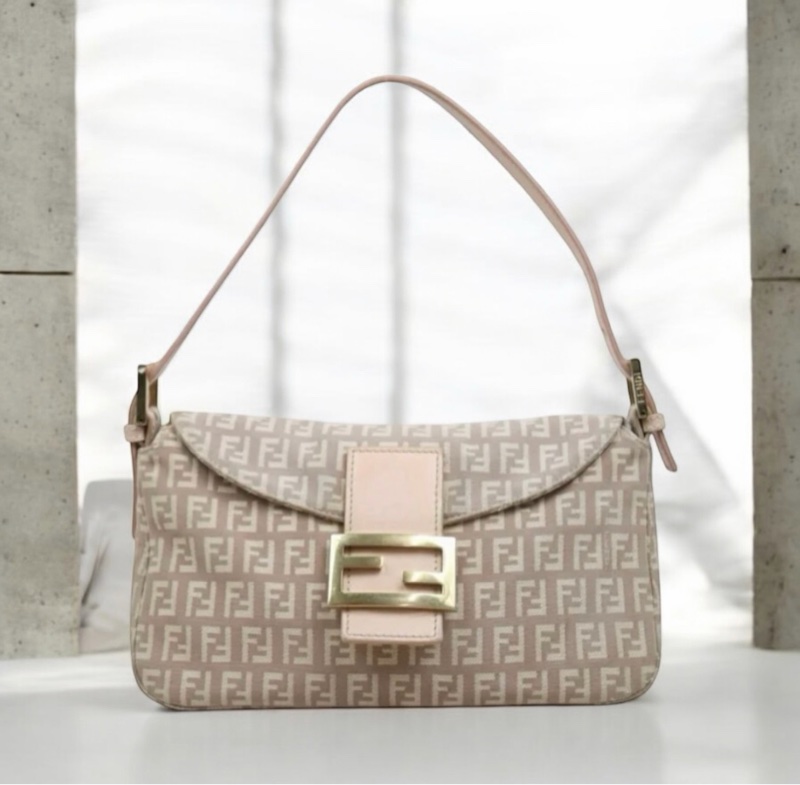 「JL精品代購」9新 FENDI 粉色法棍-0