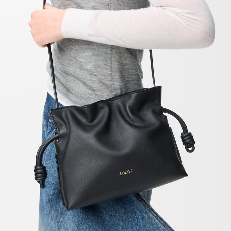 LOEWE Mini Flamenco Clutch 黑金福袋包 全套有盒-1