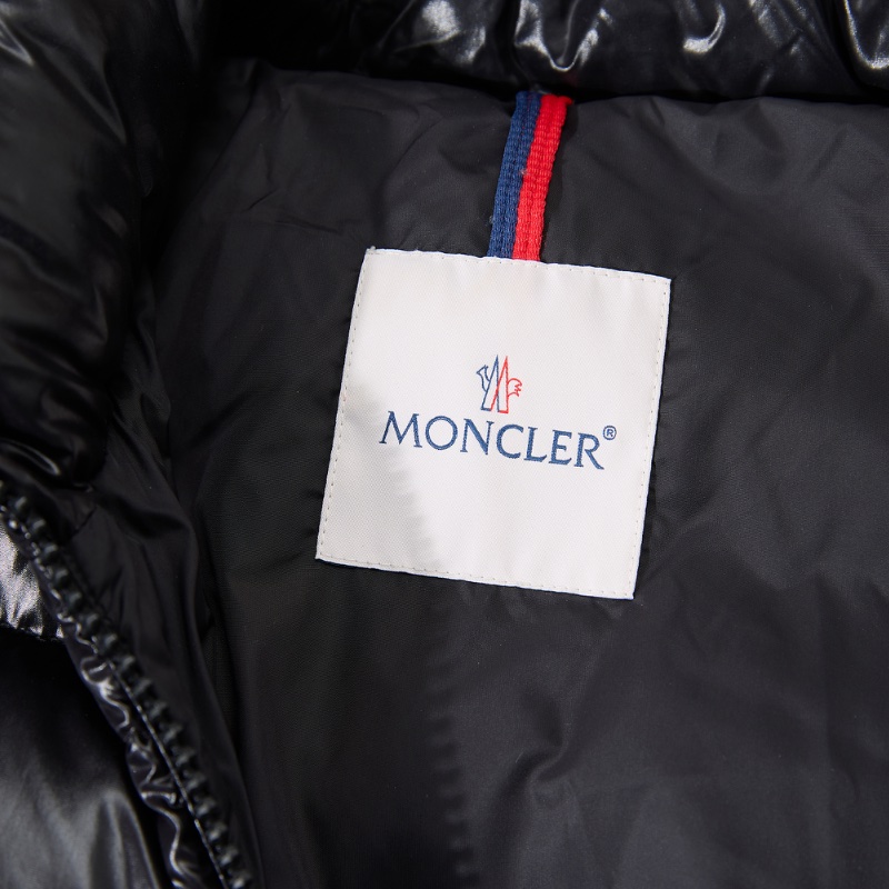 ❤️MONCLER 修身版型 羽絨外套-10