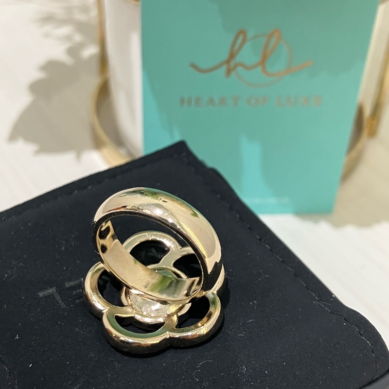 TK1928 香奈兒 山茶花 水晶戒指 Camelia Crystal Hologram Logo Ring Crystal x GHW-9