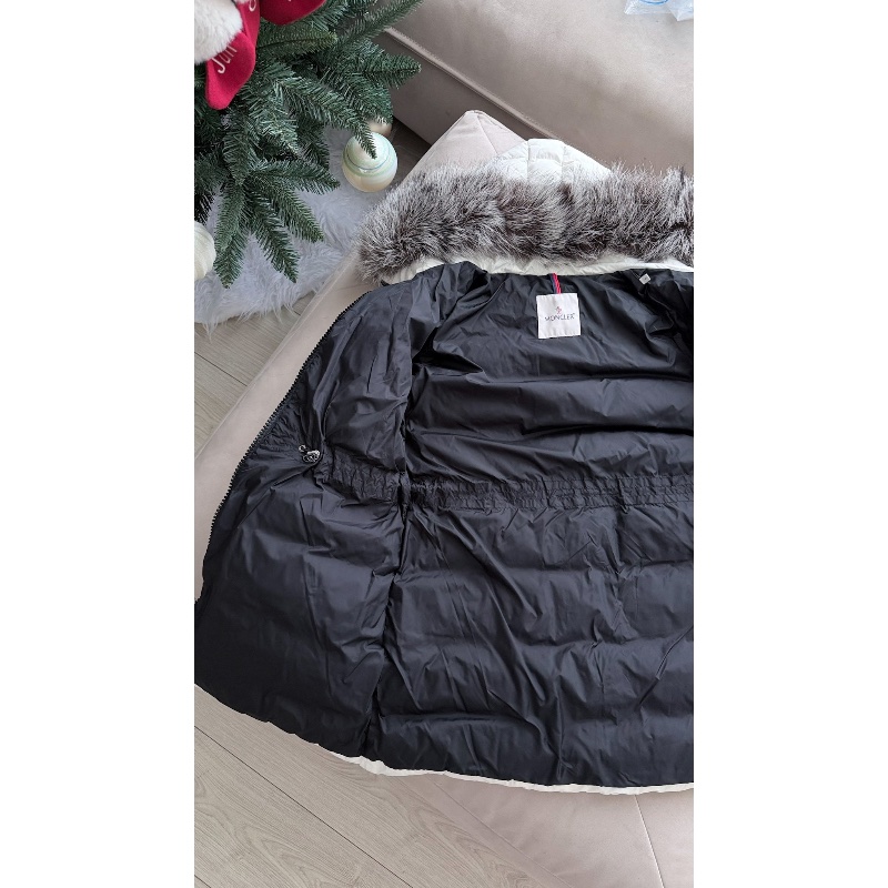 Moncler Aphroti 狐狸毛款 仙女白色現貨 人氣1號！平時穿２碼以內都適合 99新 附件：原廠塵套衣架-7