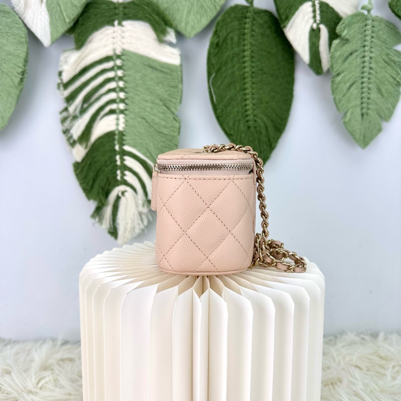 CHANEL 裸粉色荔枝皮金扣小方盒 斜肩包-2