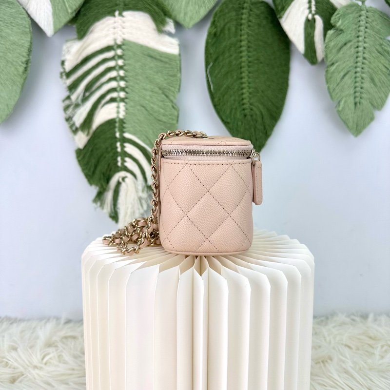 CHANEL 裸粉色荔枝皮金扣小方盒 斜肩包-3