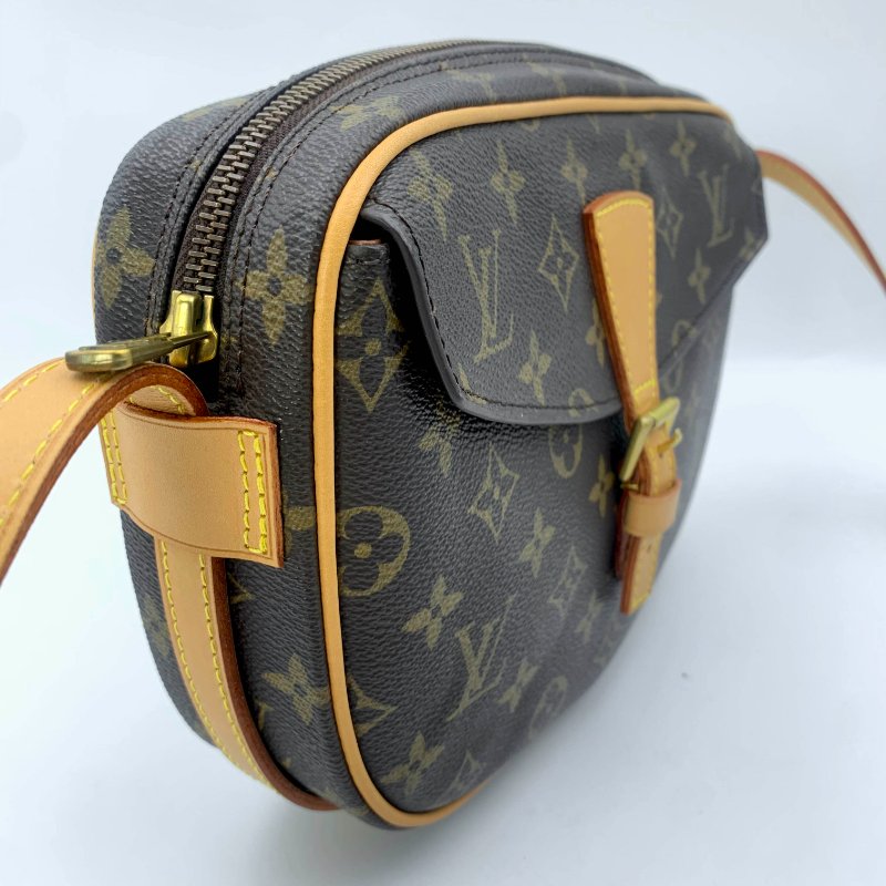 Louis Vuitton 老花蘋果馬鞍包，路易威登，LV，隨身包，斜背包，相機包，記者包，二手真品，正品，現貨，免運-7